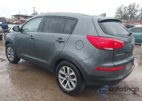2015 Kia Sportage Lx z USA, uszkodzony, nr VIN KNDPB3AC4F7690063